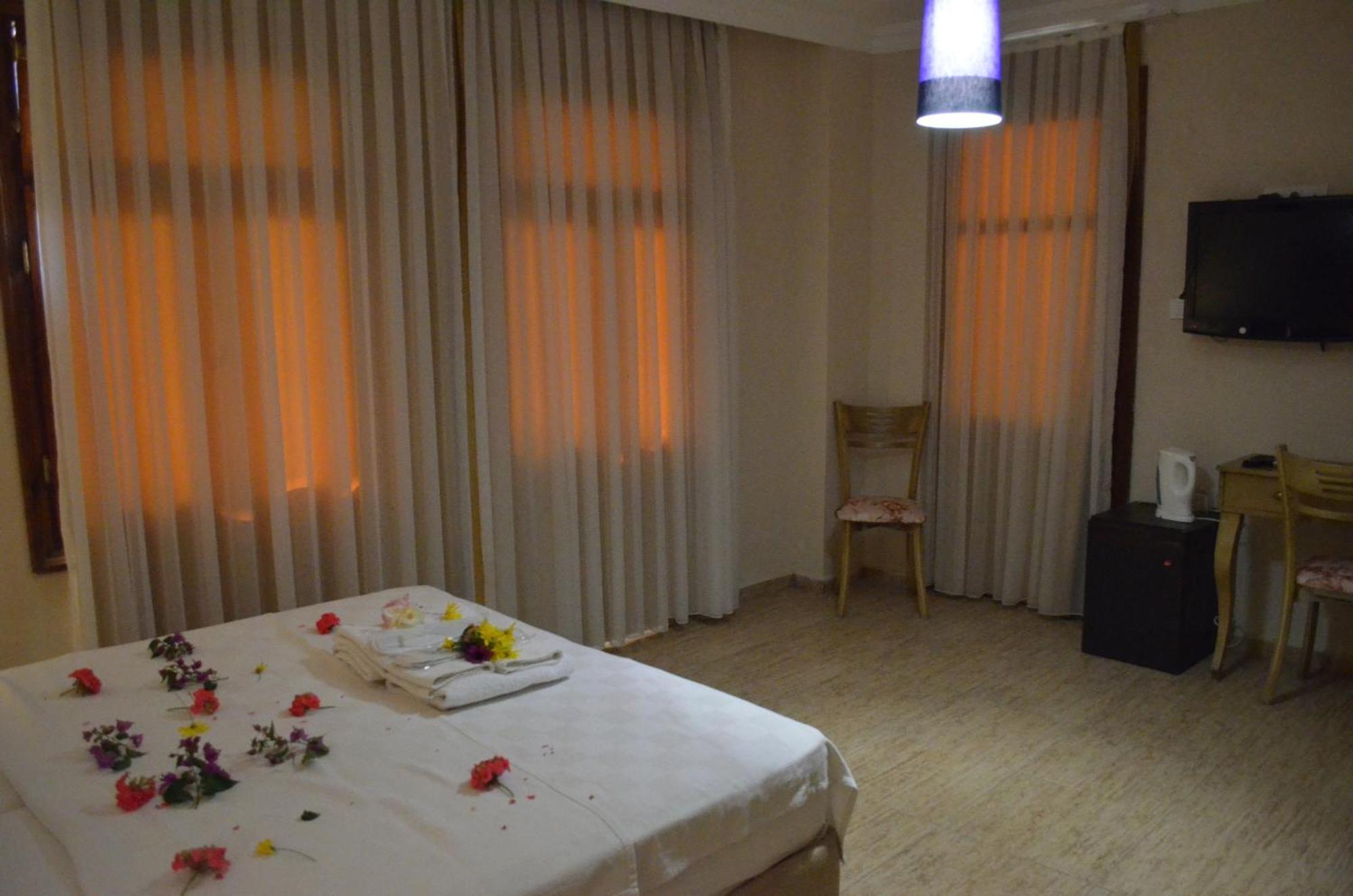 Cunda Panorama Otel Ayvalı Pokoj fotografie